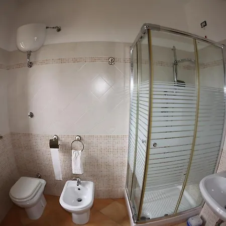 Agriturismo Sant'arcangelo بيرديفومو